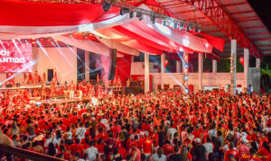 Leia mais sobre o artigo Ensaio geral da Alvorada lota Curral Lindolfo Monteverde e mostra que Parintins vai parar nessa véspera de feriado