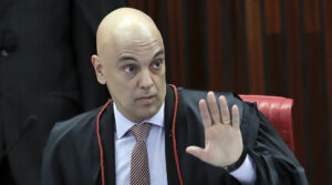Alexandre de Moraes nega pedido