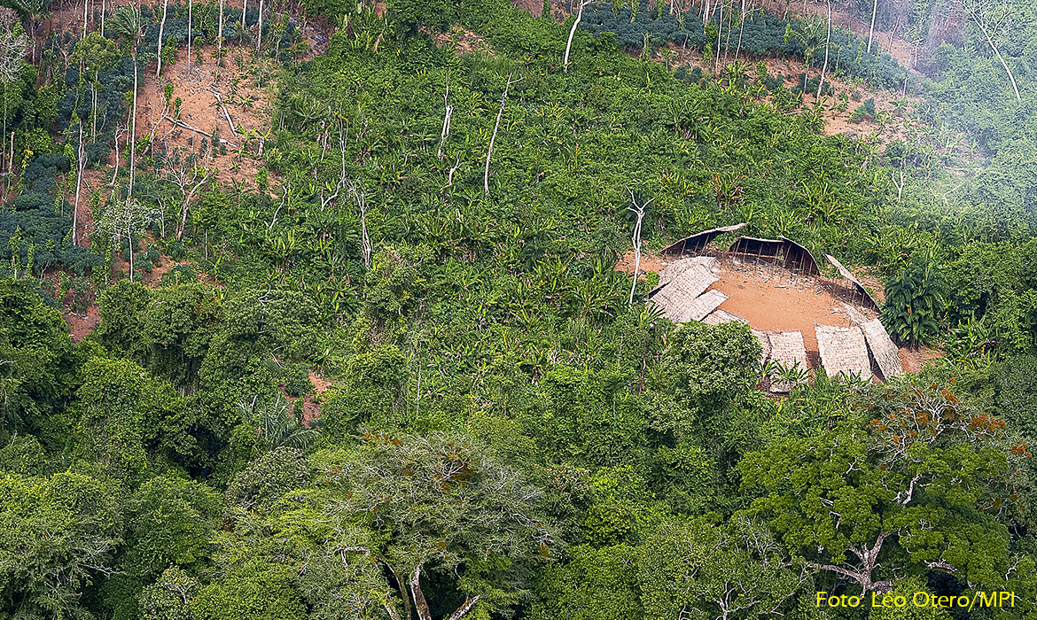 Garimpo ameaça indígenas isolados
